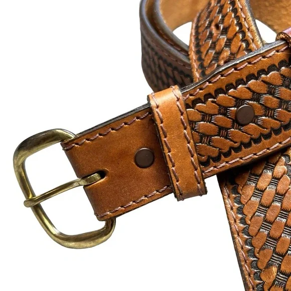 Western Brown Tooled Saddle Leather Belt With Brass Buckle Men's Size 50 - Picture 3 of 12